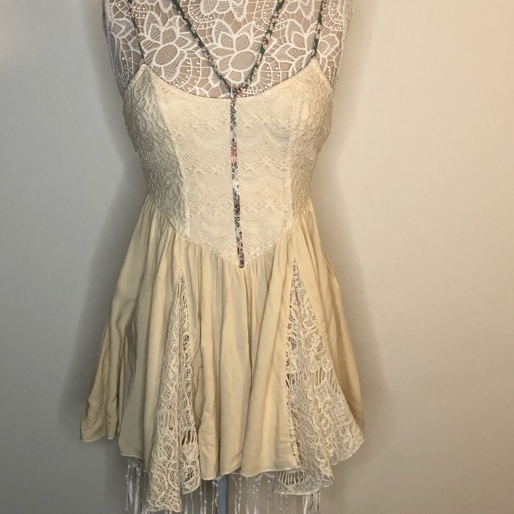 GIMMICKS BY BUCKLE small TUNIC trendy